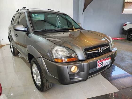 Carro 2.0 MPFI GLS BASE 16V 143CV 2WD FLEX 4P AUTOMÁTICO
