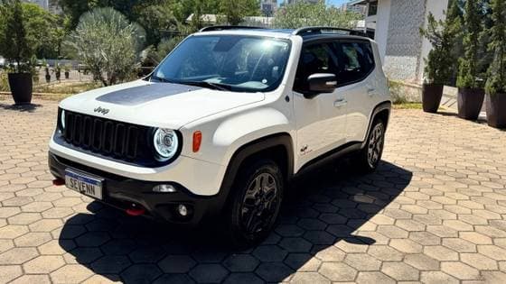 Carro 2.0 16V TURBO DIESEL TRAILHAWK 4P 4X4 AUTOMÁTICO