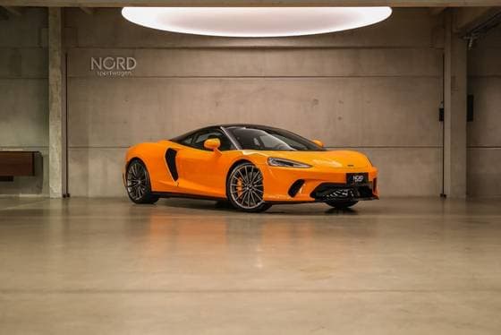 Carro 4.0 V8 TURBO GASOLINA SSG