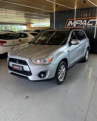 Carro 2.0 4X4 AWD 16V GASOLINA 4P AUTOMÁTICO