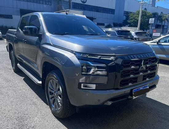 Carro 2.4 BITURBO DIESEL CD HPE-S 4X4 AUTOMÁTICO