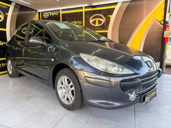 Carro 1.6 PRESENCE PACK 16V FLEX 4P MANUAL