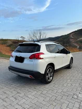 Carro 1.6 16V FLEX GRIFFE 4P AUTOMÁTICO