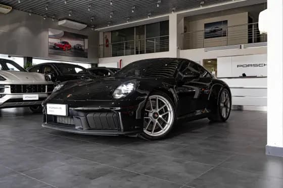Carro 3.6 24V H6 T-HYBRID CARRERA GTS PDK