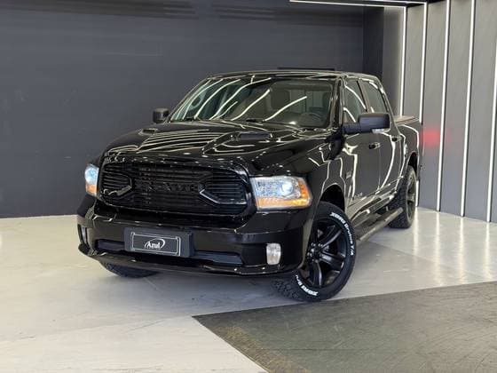Carro 5.7 V8 GASOLINA LARAMIE CD 4X4 AUTOMÁTICO
