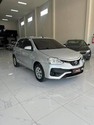Carro 1.3 X 16V FLEX 4P AUTOMÁTICO