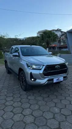 Carro 2.8 D-4D TURBO DIESEL CD SRV 4X4 AUTOMÁTICO