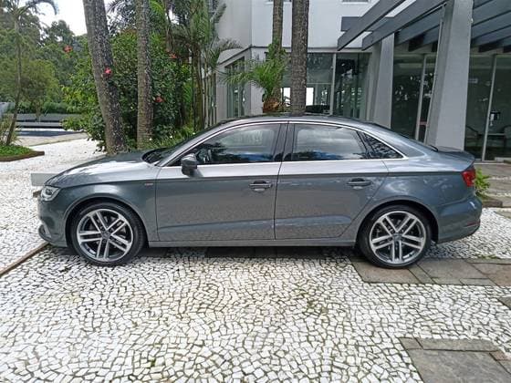 Carro 2.0 TFSI GASOLINA SEDAN PERFORMANCE S-TRONIC