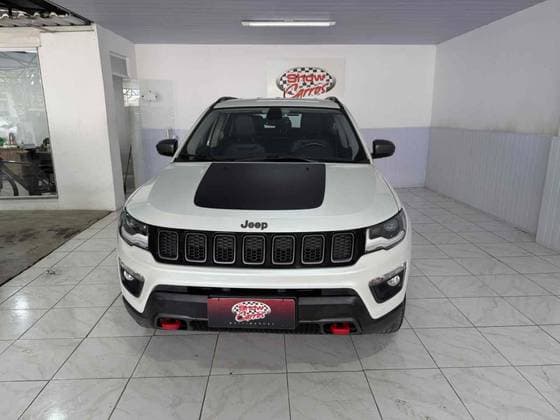 Carro 2.0 16V DIESEL TRAILHAWK 4X4 AUTOMÁTICO