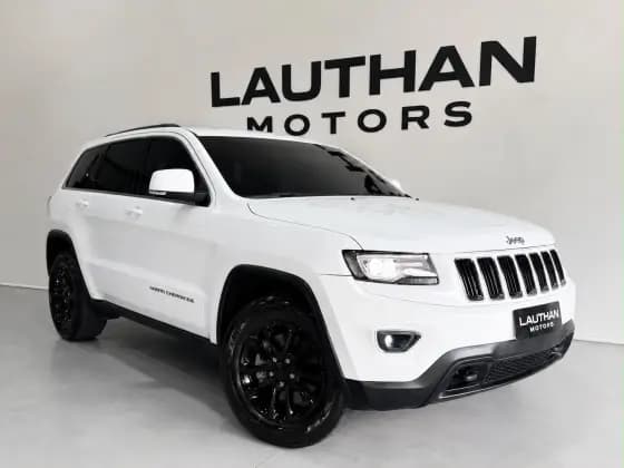 Carro 3.6 LAREDO 4X4 V6 24V GASOLINA 4P AUTOMÁTICO