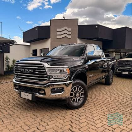 Carro 6.7 I6 TURBO DIESEL LIMITED LONGHORN CD 4X4 AUTOMÁTICO