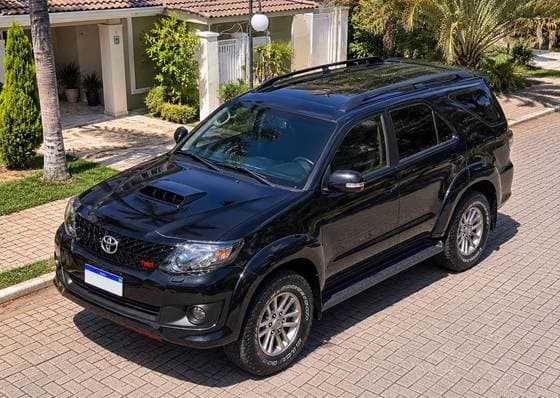 Carro 3.0 SRV 4X4 16V TURBO INTERCOOLER DIESEL 4P AUTOMÁTICO