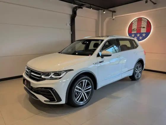 Carro 2.0 300 TSI GASOLINA ALLSPACE R-LINE AUTOMÁTICO