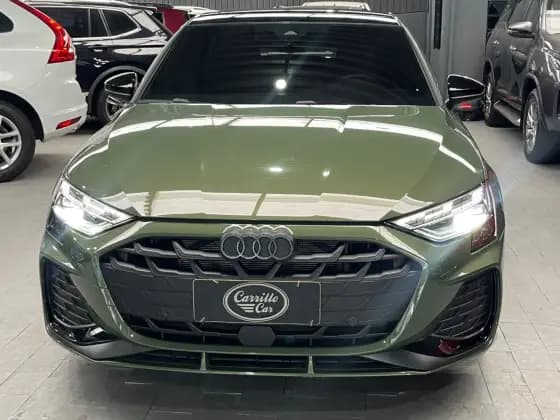 Carro 2.0 40 TFSI GASOLINA SPORTBACK PERFORMANCE BLACK S-TRONIC