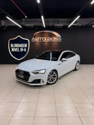 Carro 2.0 TFSI GASOLINA SPORTBACK PRESTIGE PLUS S TRONIC