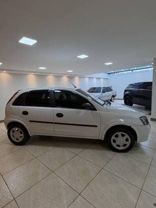 Carro 1.0 MPFI MAXX 8V GASOLINA 4P MANUAL