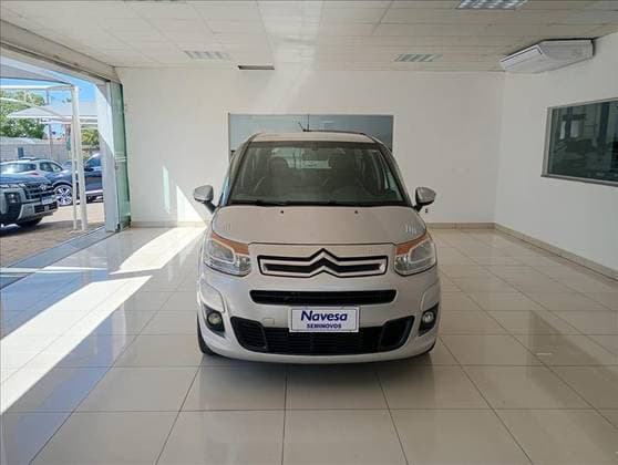 Carro 1.6 FLEX GLX BVA