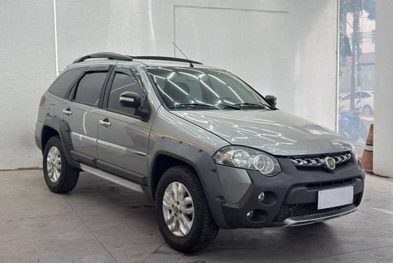 Carro 1.8 MPI ADVENTURE WEEKEND 16V FLEX 4P MANUAL