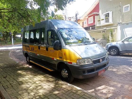 Carro 2.3 MULTI TETO ALTO 16V TURBO DIESEL 3P MANUAL