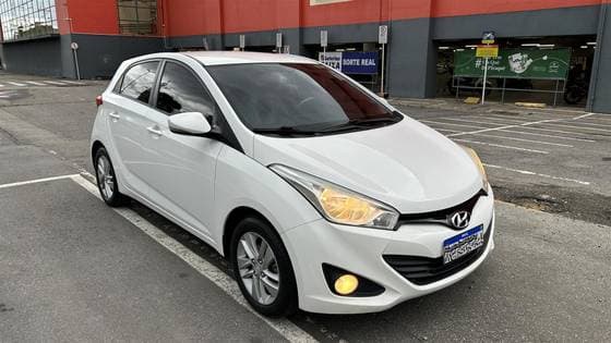 Carro 1.6 PREMIUM 16V FLEX 4P AUTOMÁTICO
