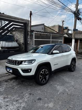 Carro 2.0 16V DIESEL LONGITUDE 4X4 AUTOMÁTICO