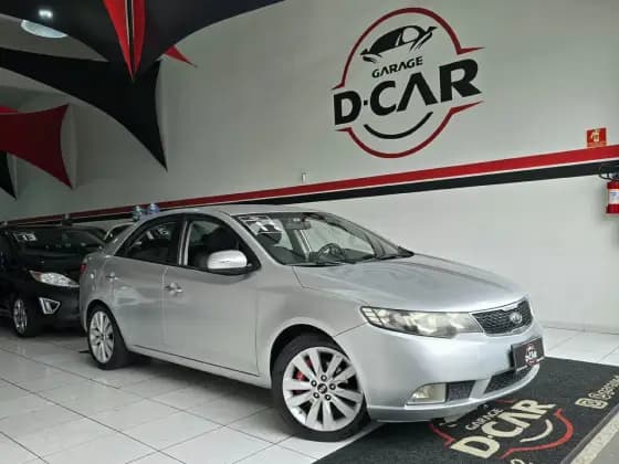 Carro 1.6 SX3 16V GASOLINA 4P AUTOMÁTICO