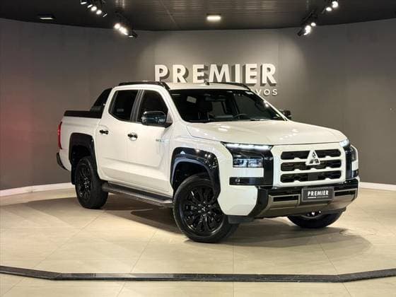 Carro 2.4 BITURBO DIESEL CD KATANA 4X4 AUTOMÁTICO