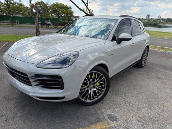Carro 3.0 V6 E-HYBRID PLATINUM EDITION AWD TIPTRONIC S