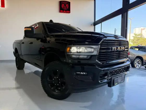 Carro 6.7 I6 TURBO DIESEL LARAMIE NIGHT EDITION CD 4X4 AUTOMÁTICO