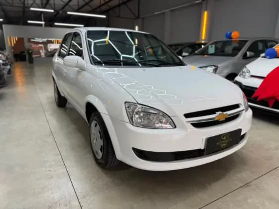 Carro 1.0 MPFI LS 8V FLEX 4P MANUAL