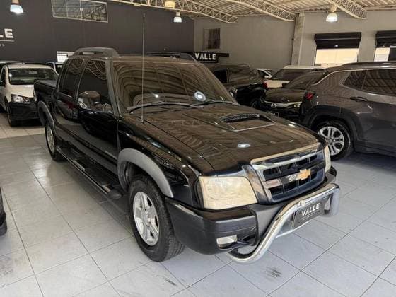 Carro 2.4 ADVANTAGE 4X2 CD 8V FLEX 4P MANUAL