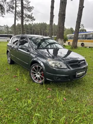 Carro 2.0 MPFI GT HATCH 8V FLEX 4P MANUAL