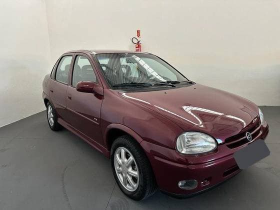 Carro 1.6 MPFI GLS SEDAN 8V GASOLINA 4P MANUAL