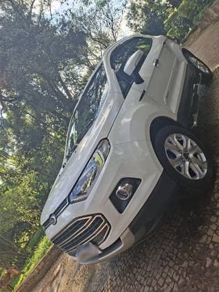 Carro 1.6 TITANIUM 16V FLEX 4P MANUAL