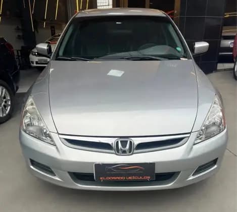 Carro 2.0 LX 16V GASOLINA 4P AUTOMÁTICO