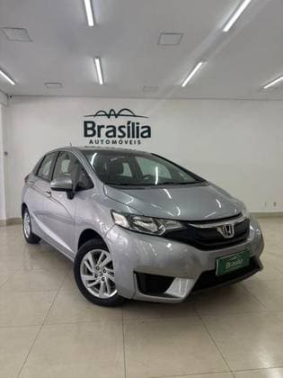 Carro 1.5 DX 16V FLEX 4P AUTOMÁTICO