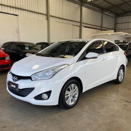 Carro 1.6 PREMIUM 16V FLEX 4P AUTOMÁTICO