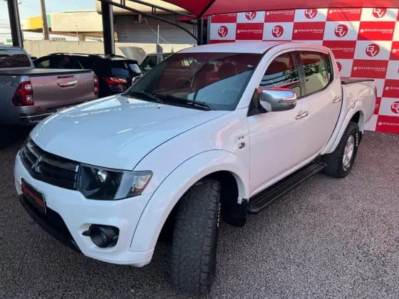 Carro 3.2 HPE 4X4 CD 16V TURBO INTERCOOLER DIESEL 4P AUTOMÁTICO
