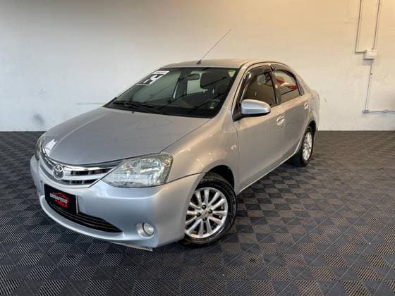 Carro 1.5 XLS SEDAN 16V FLEX 4P MANUAL