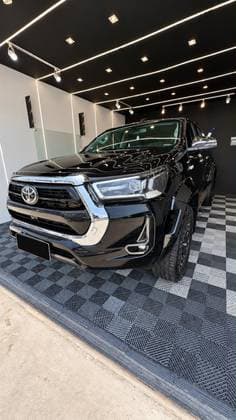 Carro 2.8 D-4D TURBO DIESEL CD SRX PLUS 4X4 AUTOMÁTICO