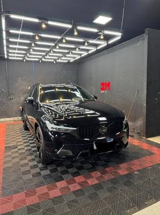 Carro 2.0 T8 RECHARGE ULTIMATE DARK AWD GEARTRONIC