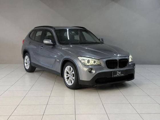 Carro 2.0 16V GASOLINA SDRIVE18I 4P AUTOMÁTICO
