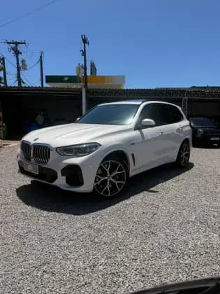 Carro 3.0 I6 TURBO HÍBRIDO XDRIVE45E M SPORT AUTOMÁTICO