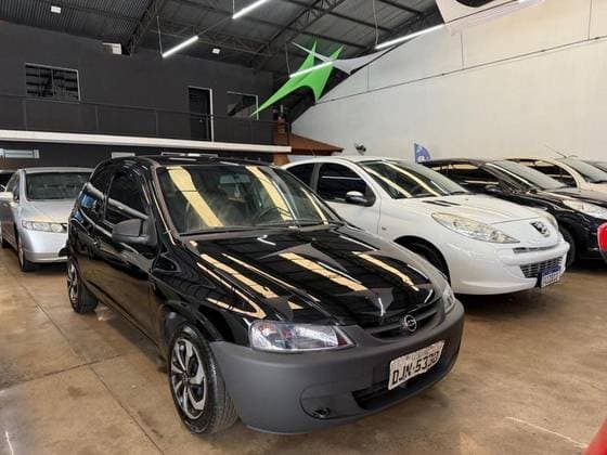 Carro 1.0 MPFI 8V GASOLINA 2P MANUAL