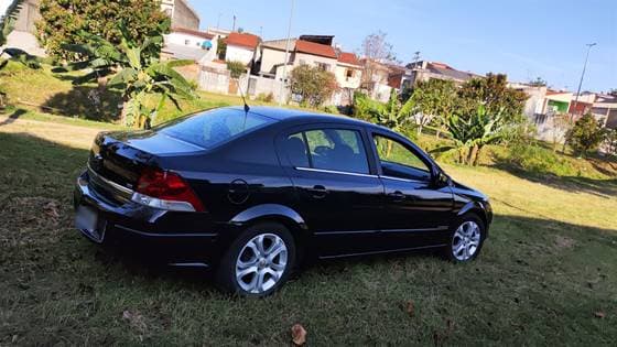 Carro 2.0 MPFI ELEGANCE 8V 140CV FLEX 4P MANUAL
