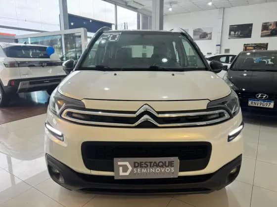 Carro 1.6 VTI 120 FLEX 100 ANOS EAT6