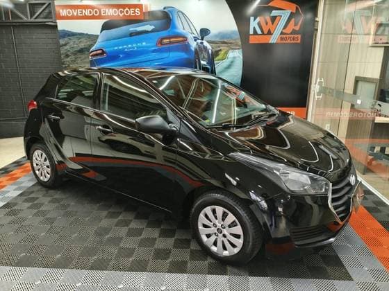 Carro 1.0 COMFORT 12V FLEX 4P MANUAL