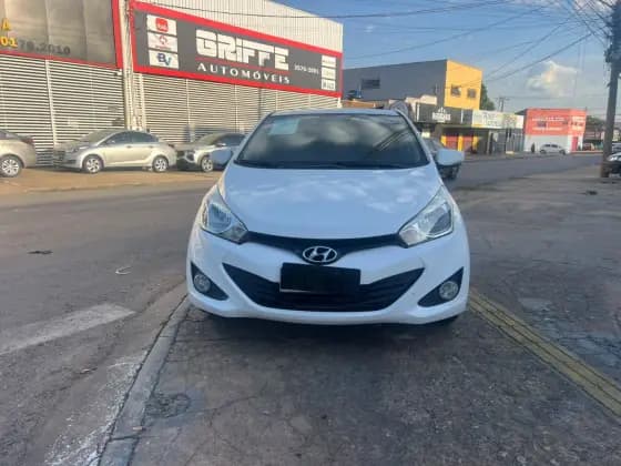 Carro 1.6 PREMIUM 16V FLEX 4P AUTOMÁTICO