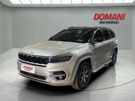 Carro 2.0 TD380 TURBO DIESEL OVERLAND AT9