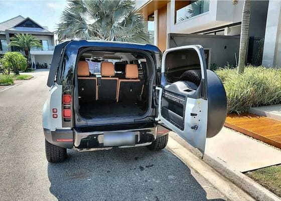 Carro 3.0 D300 TURBO DIESEL MHEV 110 X-DYNAMIC HSE AWD AUTOMÁTICO
